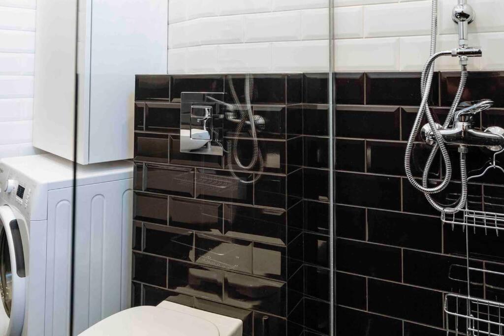 Beautiful Studio - Top Location - Netflix Bukarest Eksteriør billede