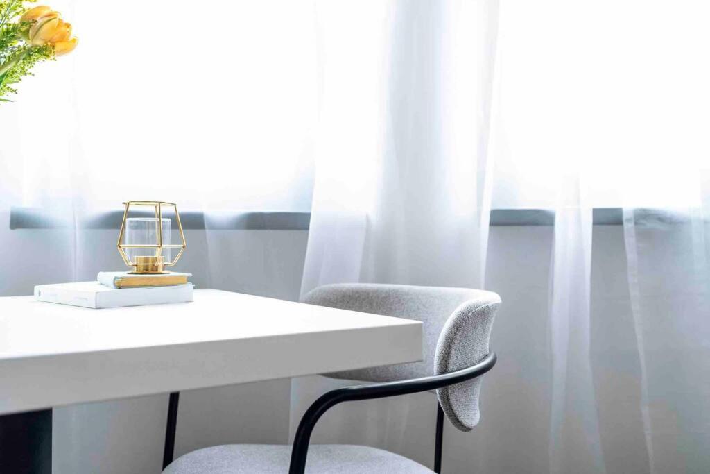 Beautiful Studio - Top Location - Netflix Bukarest Eksteriør billede